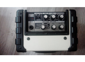 Roland Micro Cube - White