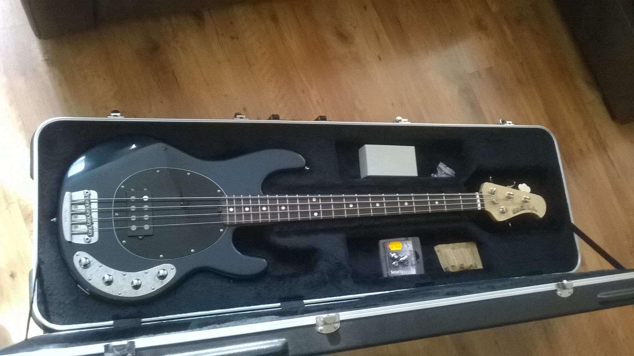 Music Man StingRay 4