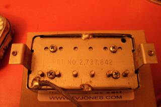 Gibson PAT 2.737.842
