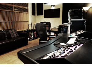 Interlace Audio Kris Crummett control room pic 2
