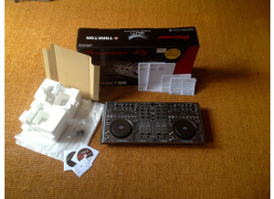 Pioneer DDJ-T1 (57387)