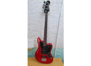 Fender Deluxe Jaguar Bass - Candy Apple Red Rosewood