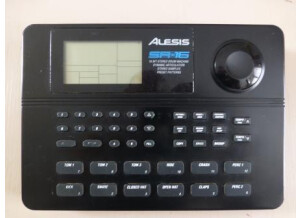Alesis SR-16 (53728)