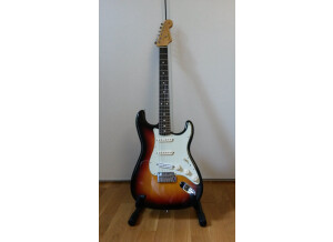Fender Classic Player '60s Stratocaster - 3-Color Sunburst
