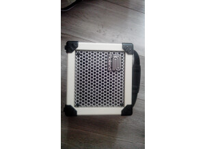 Roland Micro Cube - White