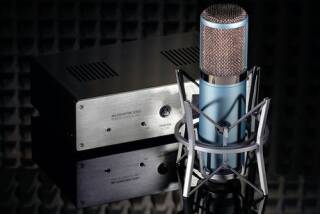 AKG Perception 820 Tube