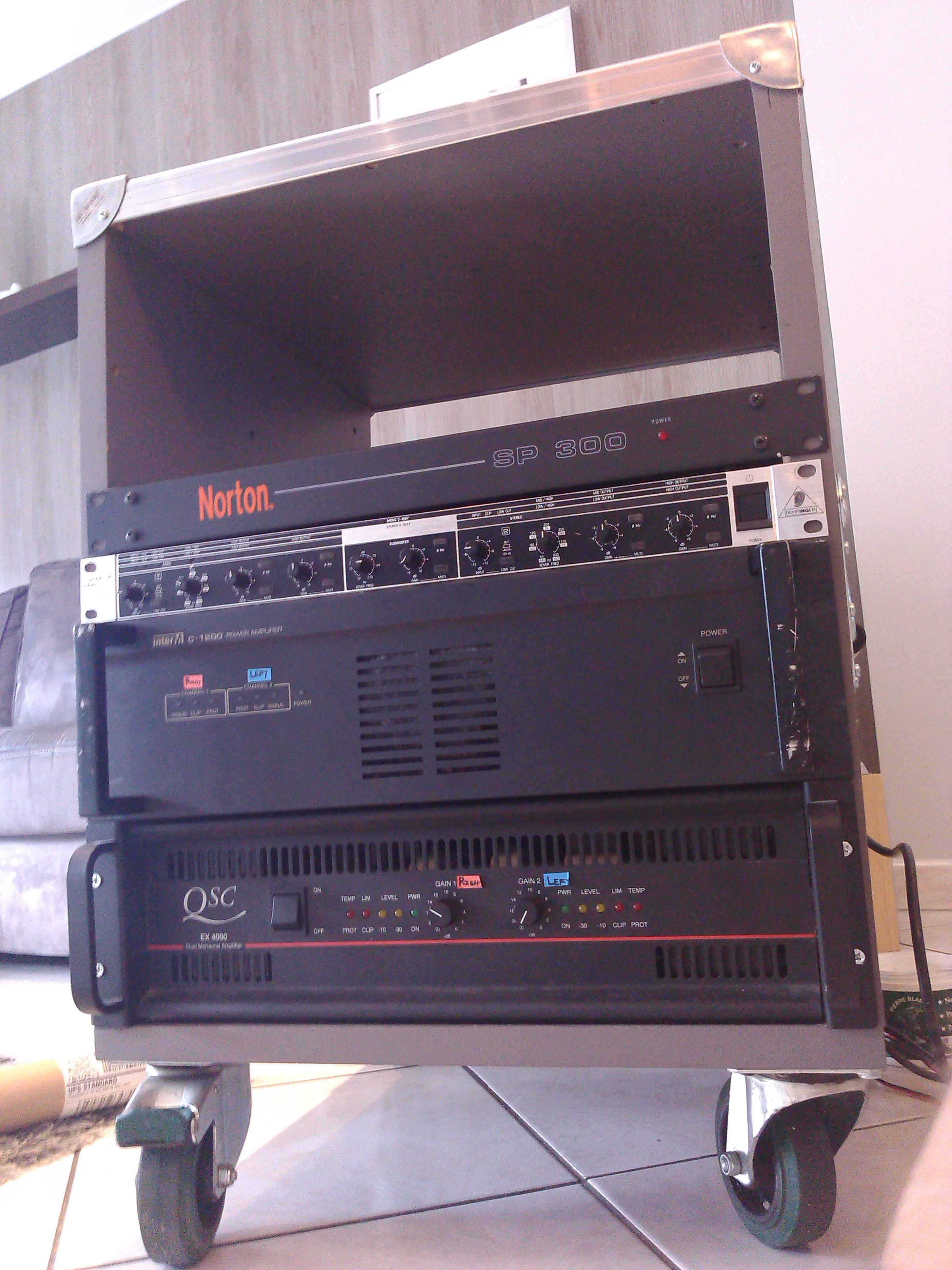 QSC EX4000
