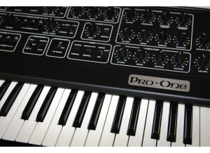 Sequential Circuits Pro-One (3877)