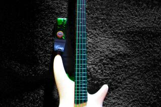 Dr Strings Hi-Def Neon Bass 4-String