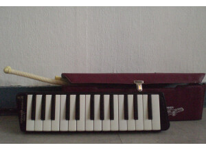 Hohner Melodica Piano 27