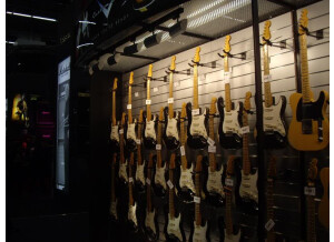 Fender Custom Shop 1957 Heavy Relic Stratocaster - Black