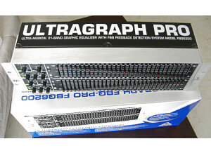 Behringer FBQ6200 Ultra-Graph Pro