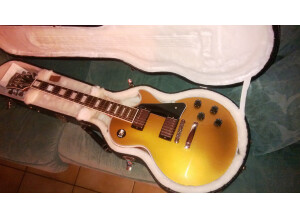 Gibson Les Paul Classic Custom 2011 - Gold Top (40166)