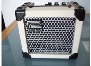 Roland Micro Cube - White