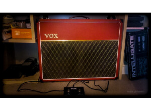 Vox AC30C2-RD Red Limited Edition (41250)
