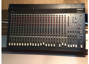 Mackie SR 24.4 VLZ (61260)
