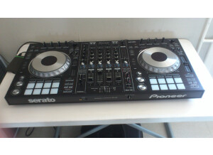 Pioneer DDJ-SZ (669)