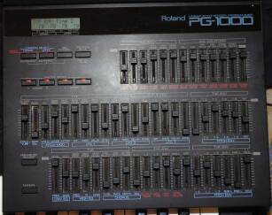 Roland PG-1000 Synth Programmer