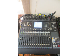 Tascam DM-24 (6284)