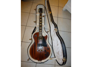Gibson Les Paul Studio Faded - Worn Cherry (658)