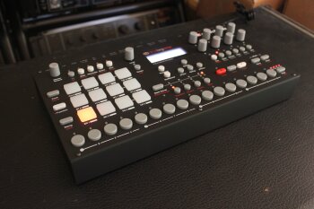 Elektron Analog Rytm Elektron Analog Rytm