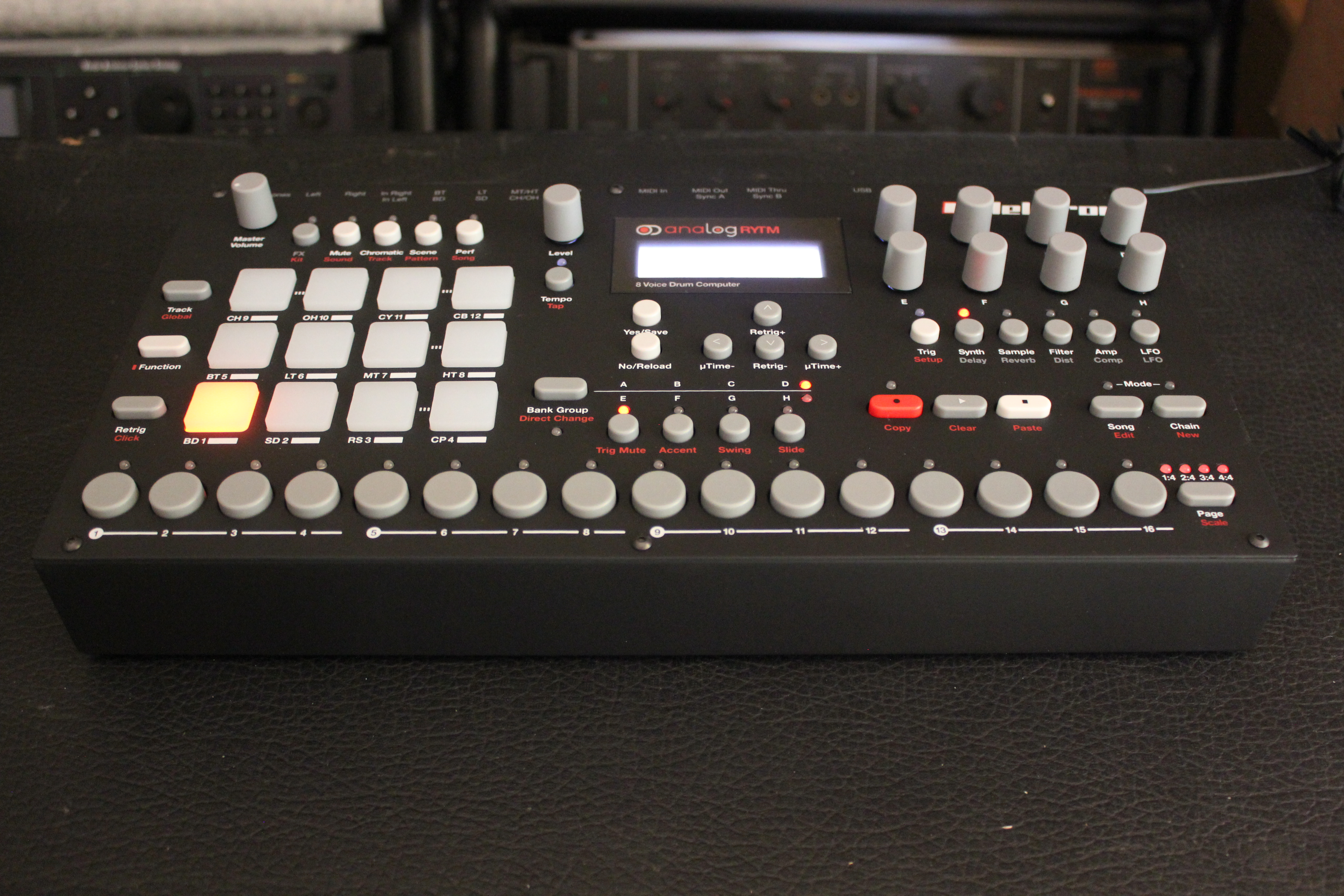 Elektron Analog Rytm