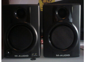 M-Audio AV 40 V2 (50961)
