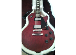 Gibson Les Paul Studio Faded - Worn Cherry (32695)