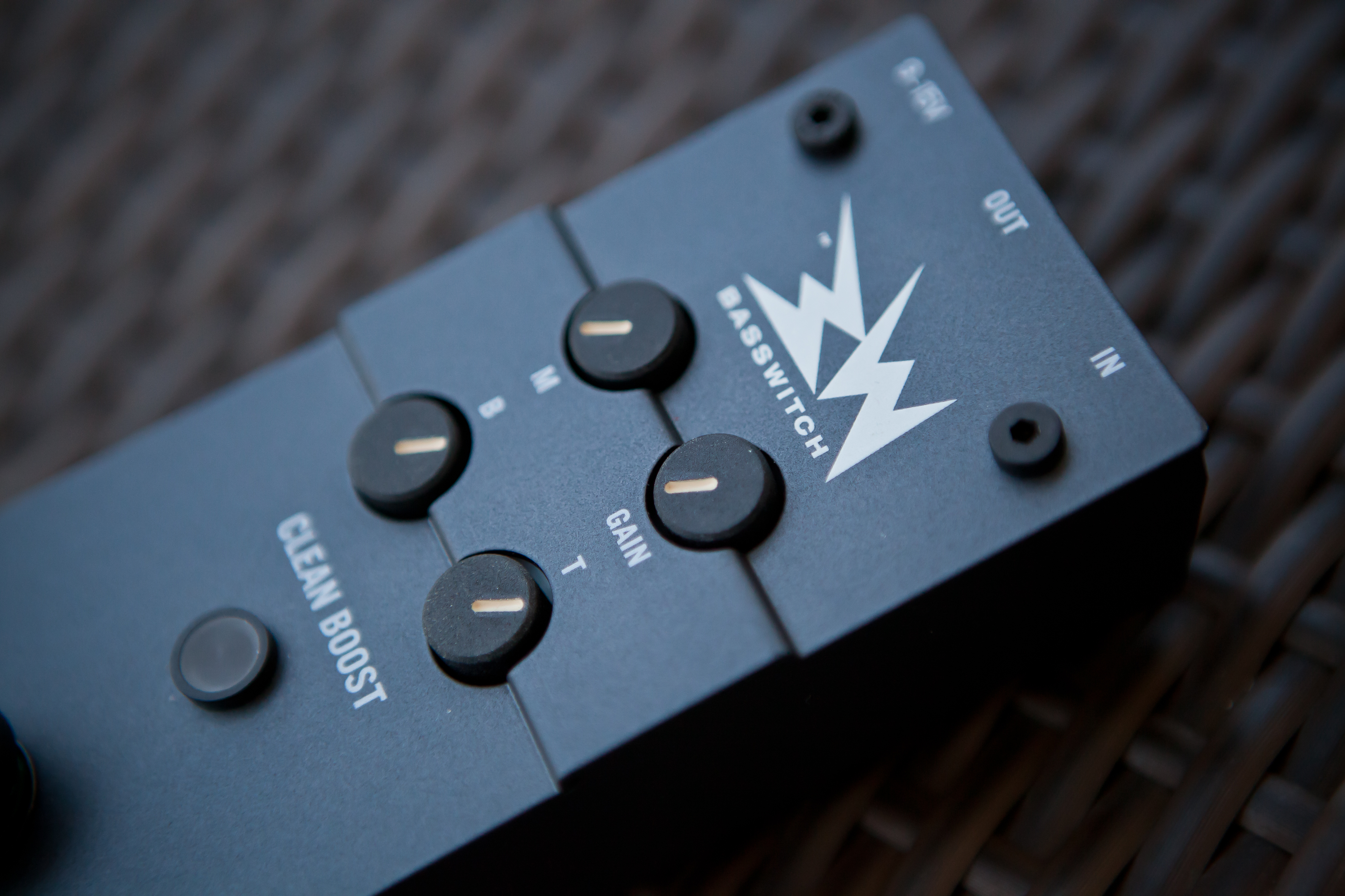 RMI Basswitch Clean boost