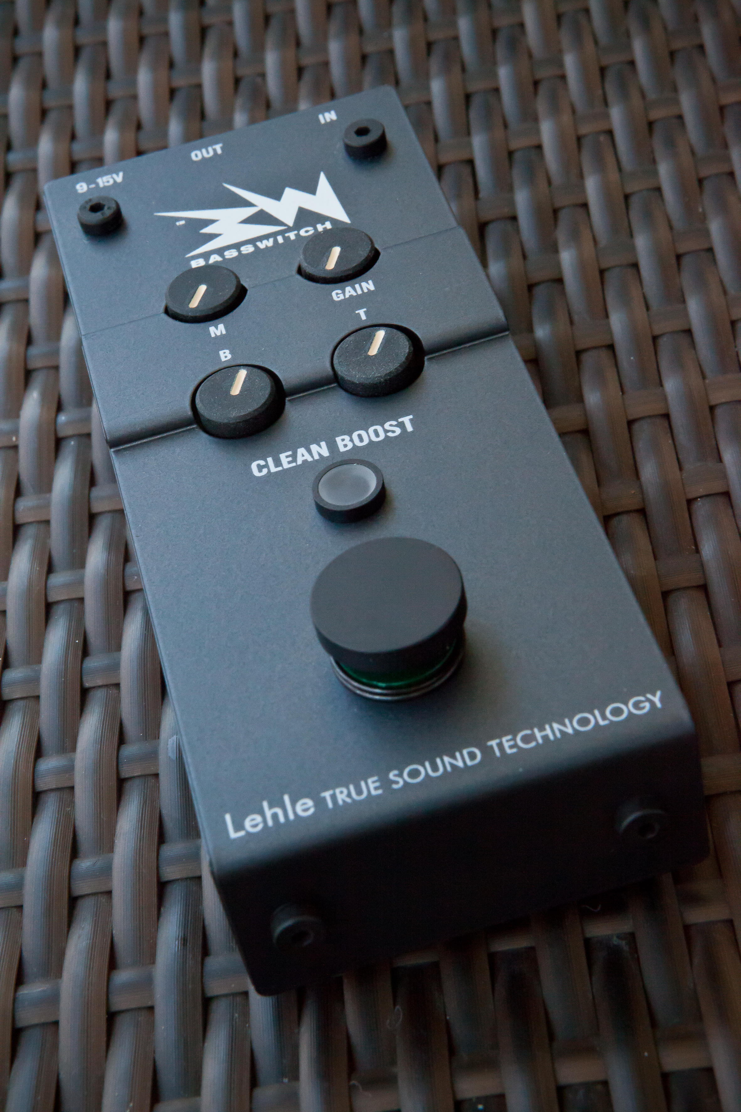 RMI Basswitch Clean boost