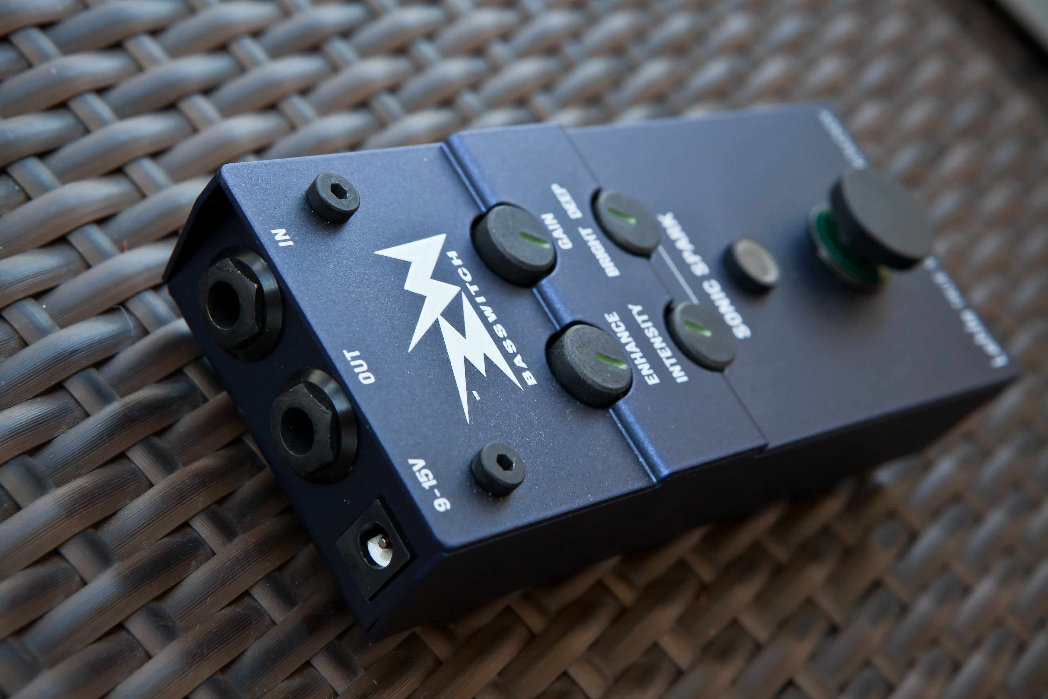 RMI Basswitch Sonic Spark