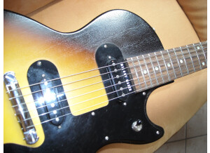 Gibson melody maker
