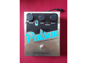 Electro-Harmonix Pulsar (26330)