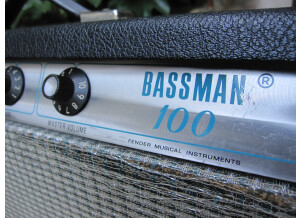 Fender Bassman 100 Silverface