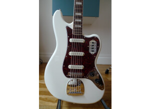 Squier Vintage Modified Bass VI - Olympic White