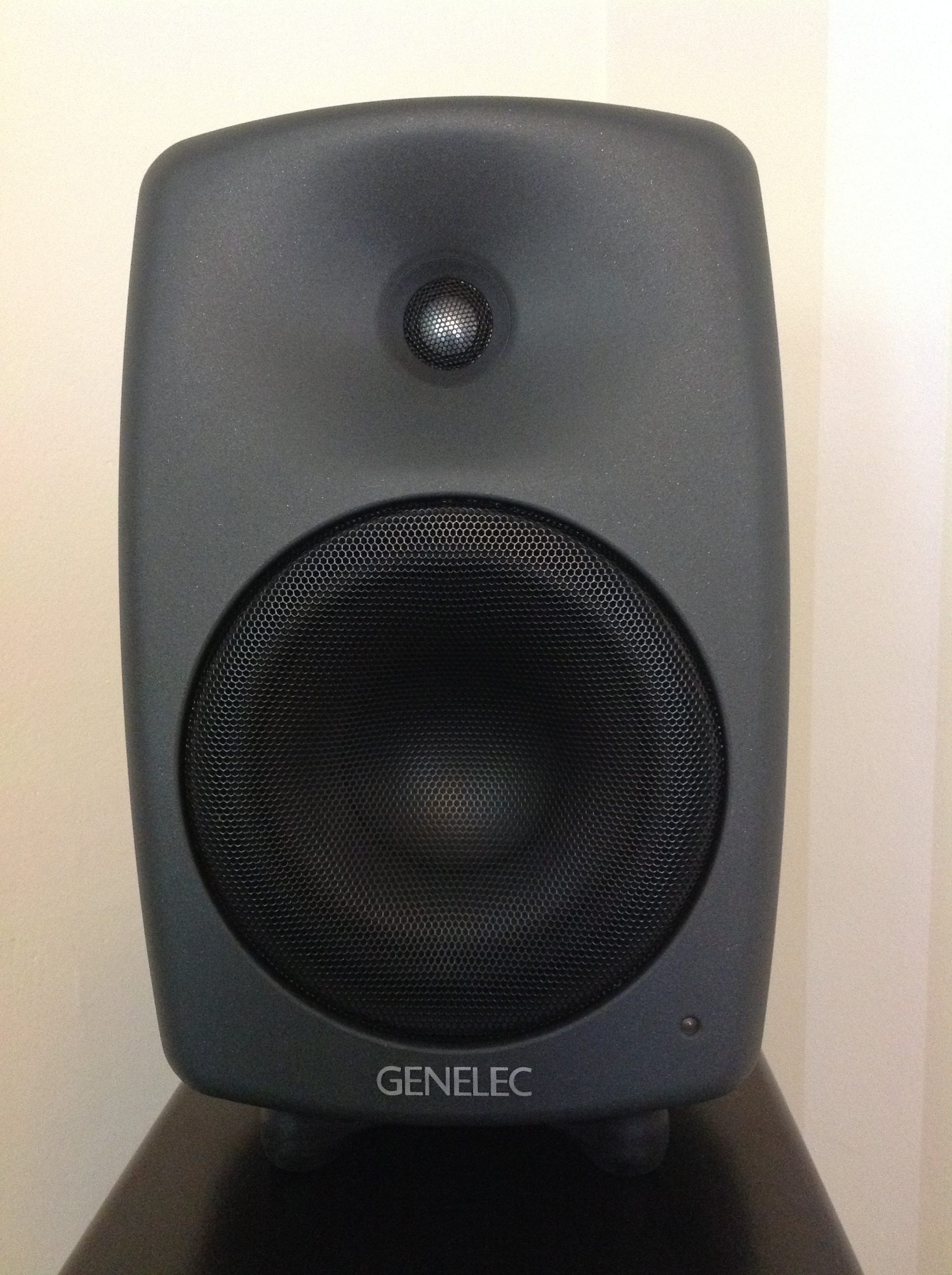 Photos et images Genelec 8240A Audiofanzine