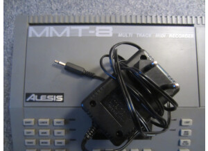 Alesis MMT-8 (89036)