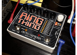 Electro-Harmonix Ring Thing (40760)