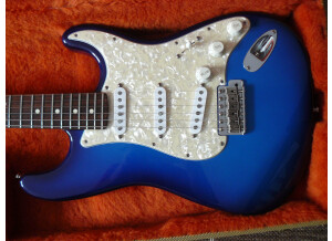 Fender Bonnie Raitt Signature Stratocaster