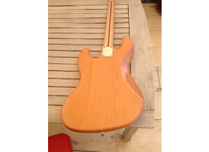 Squier Vintage Modified Jazz Bass - Natural Maple