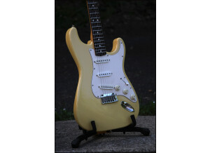 Fender fender malmsteen 1990 vintage white manche rosewood