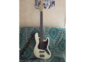 Fender American Standard Jazz Bass V Olympic White