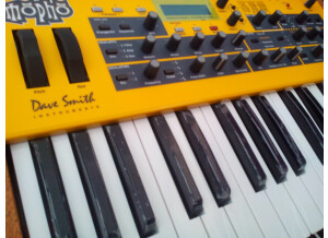 Dave Smith Instruments Mopho Keyboard (854)