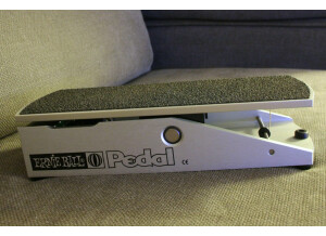 Ernie Ball 6167 25K Stereo Volume Pedal for use with Active Electronics or Keyboards (36729)