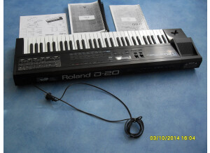 Roland D-20 (76708)