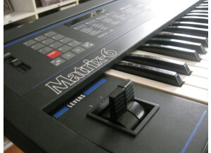 Oberheim Matrix 6 (94586)