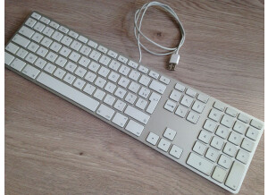 Apple Slim Keyboard (99700)