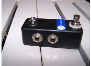 Sonic Research ST-200 Stomp Box Strobe Tuner (17799)