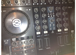 Native Instruments Traktor Kontrol S4 (56480)