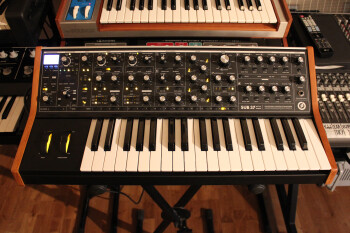 Moog Sub 37 Moog Sub 37
